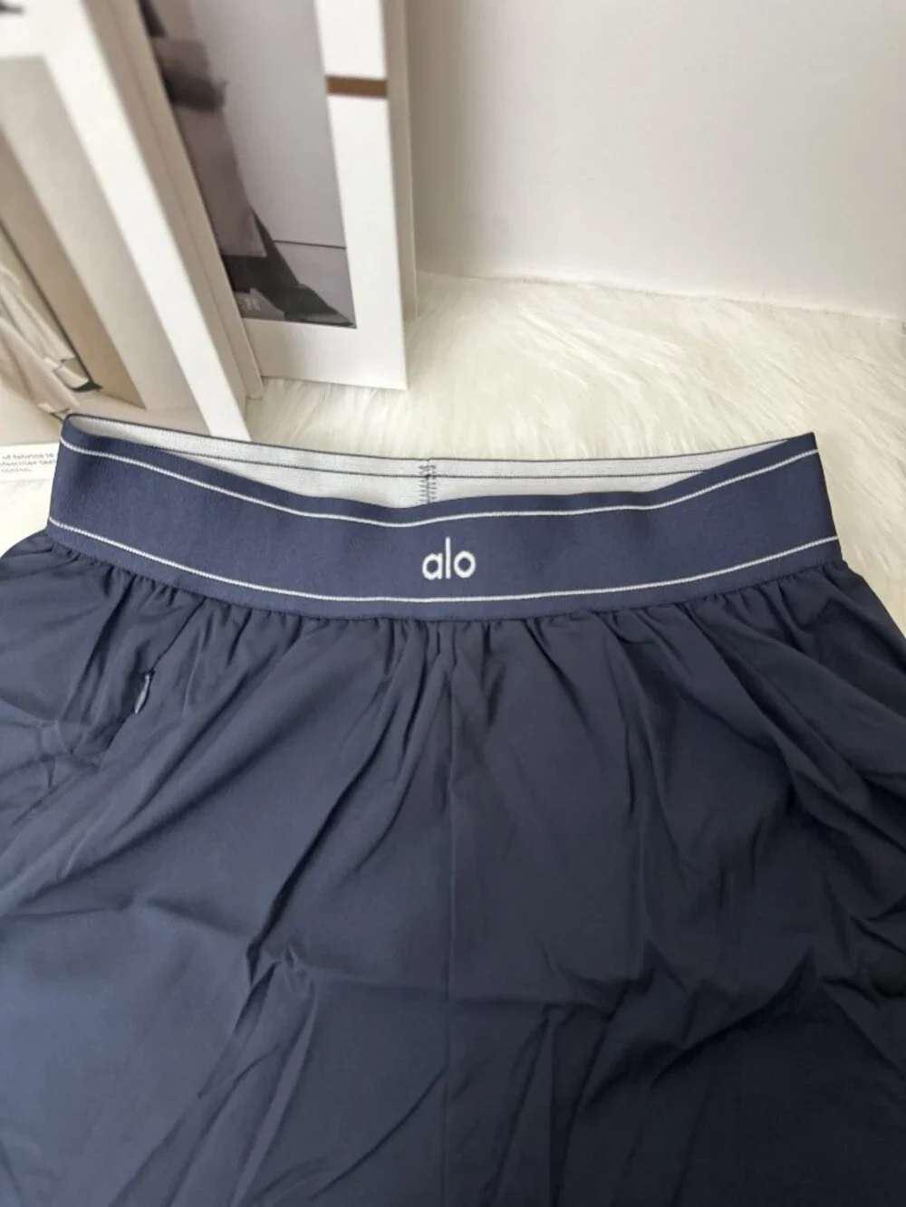 Women's ALO Yoga Athletic Shorts Sz S